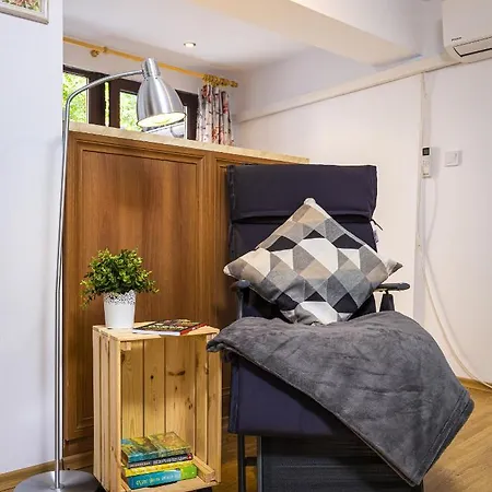 Peaceful Riverside With Private Garden Center Parking Apartment Plovdiv